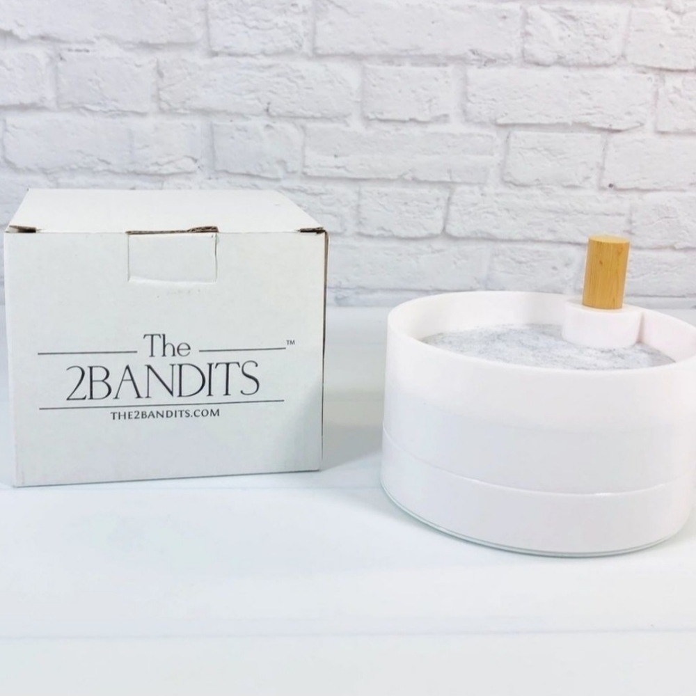 The 2Bandits Tiered Catchall Tray